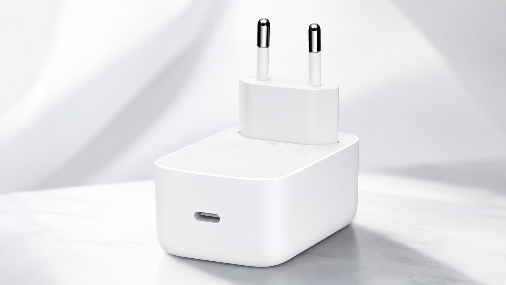 Il Nuovo alimentatore Apple da 40W arriva anche su Amazon